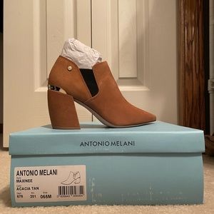 NWT Antonio Melani Maxinee- chestnut suede booties